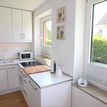 Apartmentvermittlung Mehr Als - Objekt 11 דירה טימנדורפר שטרנד